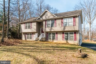 319 Sawyer Ln, Harpers Ferry, WV 25425