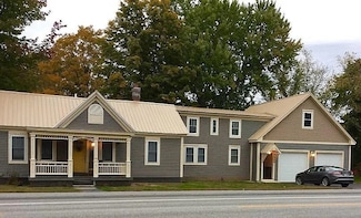 22 Chestnut St, Claremont, NH 03743