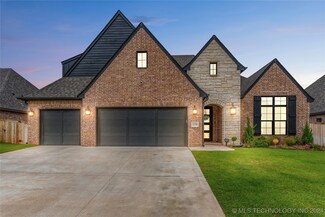 12758 S Irvington Ave, Bixby, OK 74008