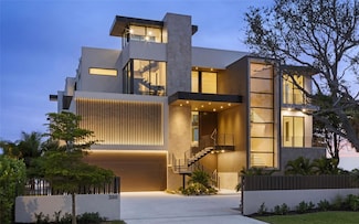 388 S Shore Dr, Sarasota, FL 34234