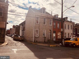 822 Elm St, Reading, PA 19601