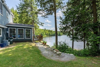 855 Halfmoon Pond Rd, Washington, NH 03280