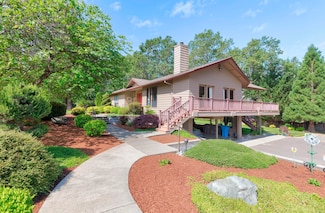 462 Espey Rd, Grants Pass, OR 97527