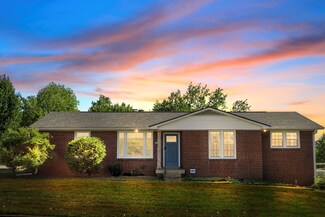48 West Dr, Clarksville, TN 37040
