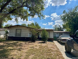 138 Westmont Dr, San Antonio, TX 78227