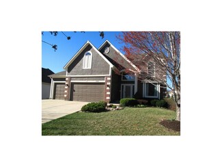 17211 W 84th St, Lenexa, KS 66219