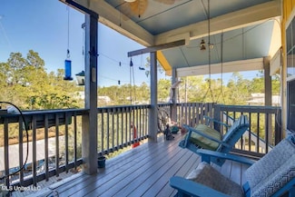 4004 Sailfish St, Bay St. Louis, MS 39520