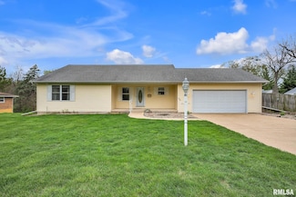 3325 N Knott Ln, Peoria, IL 61604