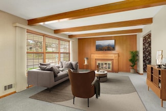 3308 E Gate Rd, Saint Anthony, MN 55418