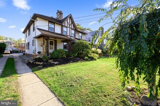 637 Woodcrest Ave, Ardmore, PA 19003