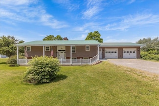 564 St Albans Rd, Swanton, VT 05488
