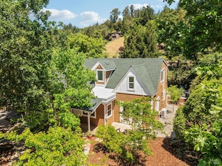 231 Railroad Ave, Woodacre, CA 94973