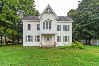 15 Bolton Rd, Lancaster, MA 01523
