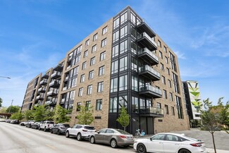 1701 W Webster Ave Unit 611, Chicago, IL 60614