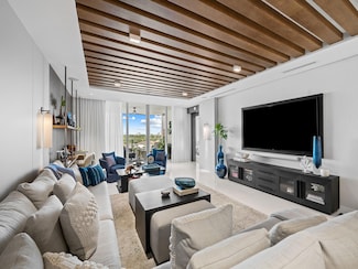 435 Bayshore Dr Unit 703, Fort Lauderdale, FL 33304