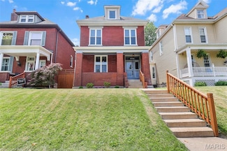 4258 Hartford St, Saint Louis, MO 63116