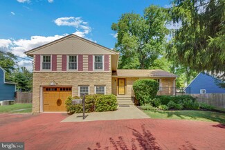 166 N Main St, Yardley, PA 19067