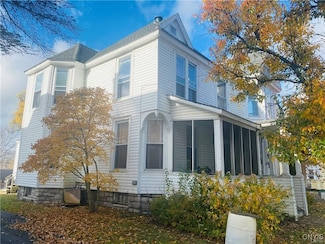 117 N School St, Carthage, NY 13619