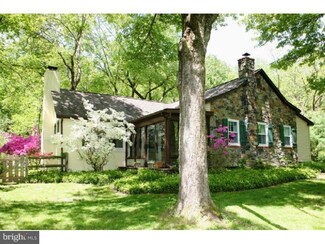150 Lodi Hill Rd, Upper Black Eddy, PA 18972