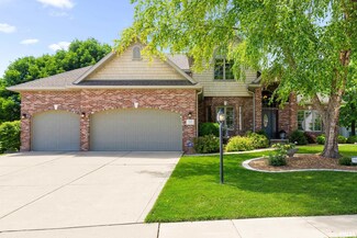 715 S Prairieview Dr, Dunlap, IL 61525