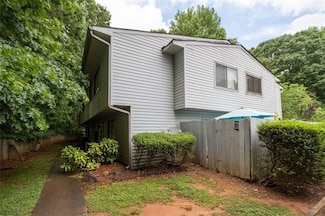 3782 Mulkey Cir SW, Marietta, GA 30008