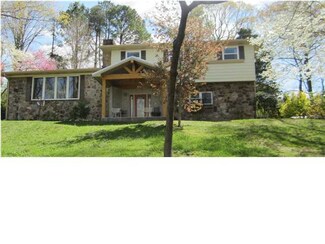 3738 Queens Rd, Chattanooga, TN 37416