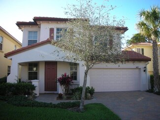 461 Pumpkin Dr, Palm Beach Gardens, FL 33410