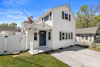 195 Norwood Ave, South Amboy, NJ 08879