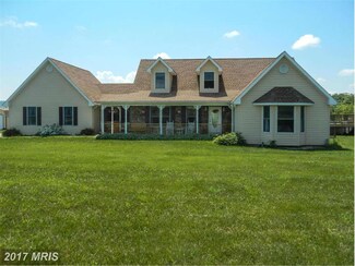 729 McKibbin Ln, Warfordsburg, PA 17267