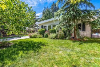 2907 N Crane Creek Rd, Boise, ID 83702