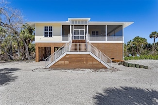 32 Palm Dr, Placida, FL 33946