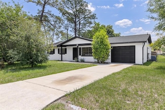 82 Fleetwood Dr, Palm Coast, FL 32137