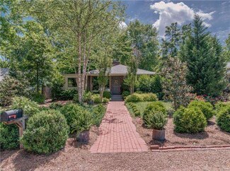 105 Lasalle Ct, Nashville, TN 37205