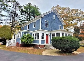 793 Main St, South Portland, ME 04106