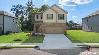 52 Red Dragon Dr, Jefferson, GA 30549