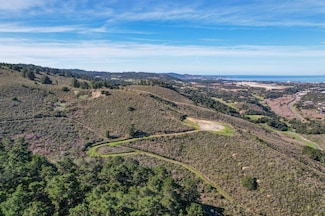 8282 Monterra Ranch Rd, Monterey, CA 93940