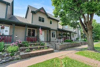 161 Kent St, Saint Paul, MN 55102