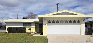 900 Portal Ave, Bakersfield, CA 93308