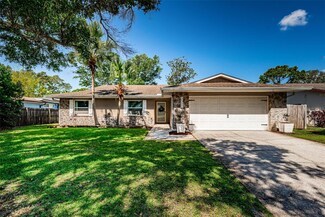 3332 Wind Chime Dr W, Clearwater, FL 33761