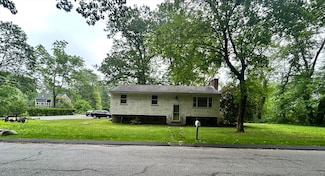 58 Summer Hill Rd, Maynard, MA 01754
