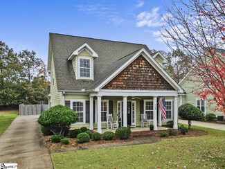 128 Gossamer Dr, Boiling Springs, SC 29316