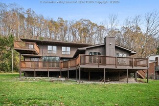 1337 Pennsylvania Ave, Saint Albans, WV 25177