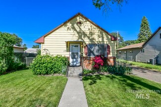 135 N 11th E, Mountain Home, ID 83647