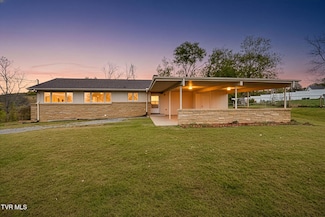 219 Bear Track Rd, Jonesborough, TN 37659