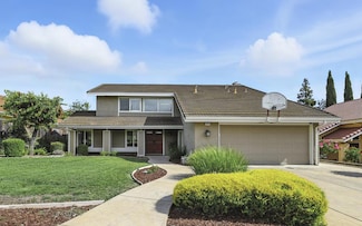 3484 Clover Oak Dr, San Jose, CA 95148