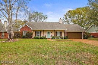 1063 Bayberry Dr, Flowood, MS 39232