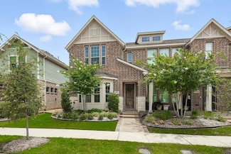 4507 Smokey Quartz Ln, Arlington, TX 76005