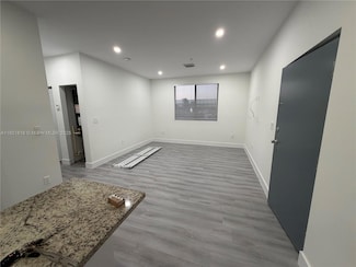 859 E 24th St Unit 402, Hialeah, FL 33013