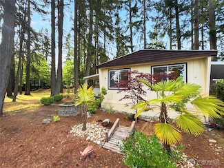18425 NE 95th St Unit 8, Redmond, WA 98052