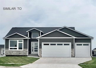 840 NW Prairie Rose Ln, Waukee, IA 50263